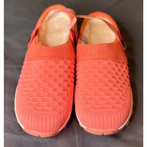 Trsorini Orange Mules Clogs Women’s Size 7